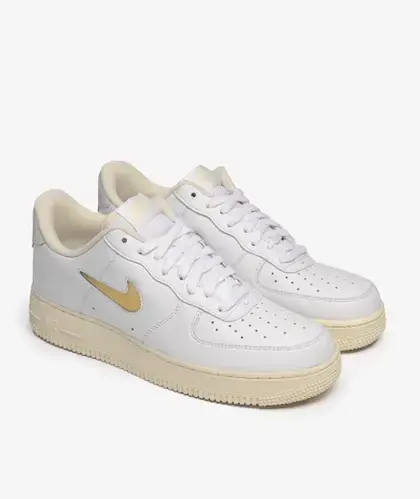 Alternative view of Giày Nike Air Force 1 Low '07 'Jewel Pale Vanilla' DC8894-100