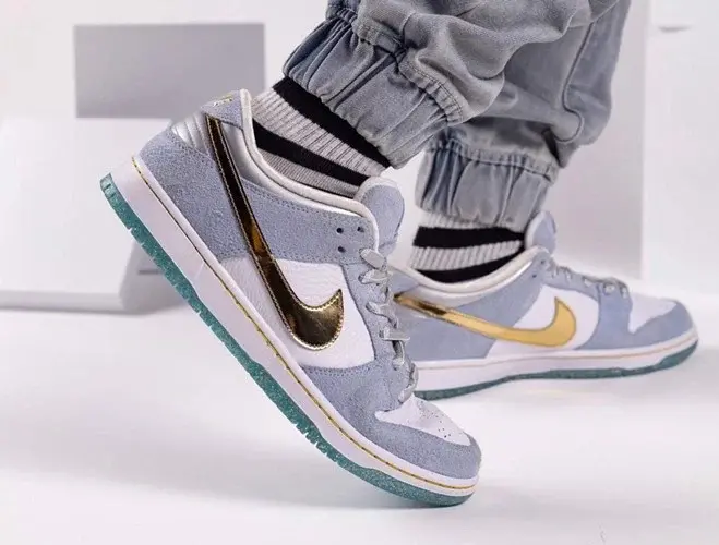 Giày Nike SB Dunk Low Sean Cliver 'Holiday Special' DC9936-100 - Ảnh 5