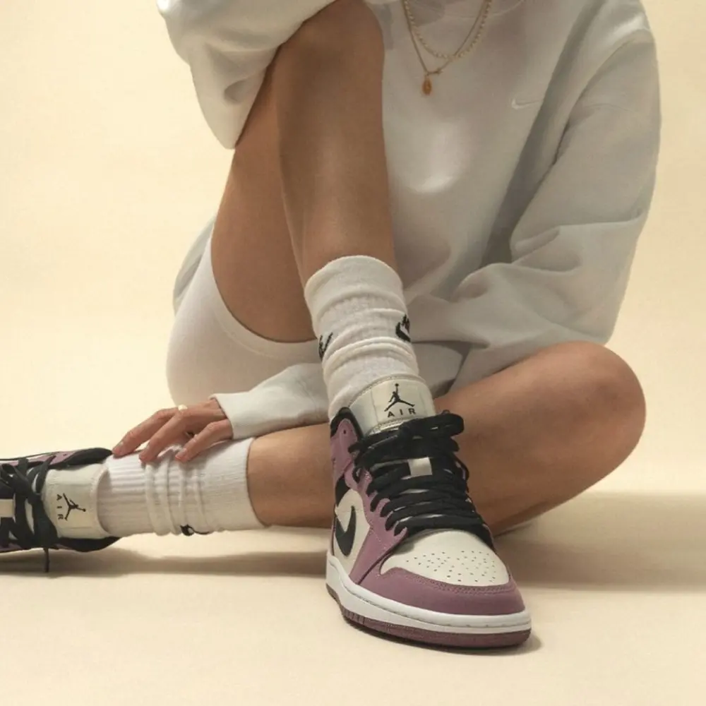 Giày Nike Wmns Air Jordan 1 Mid SE 'Berry Pink' DC7267-500 - Ảnh 3