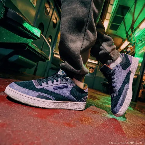 Alternative view of Giày Reebok Club C 'DC Joker' HQ4573