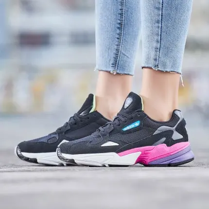 Giày Adidas Wmns Falcon 'Black Shock Pink' CG6219 - Ảnh 3