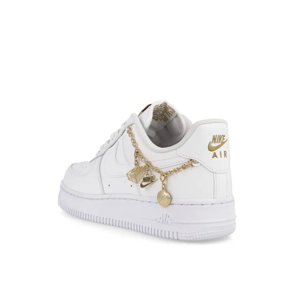 Alternative view of Giày Nike Wmns Air Force 1 '07 LX 'Lucky Charms' DD1525-100