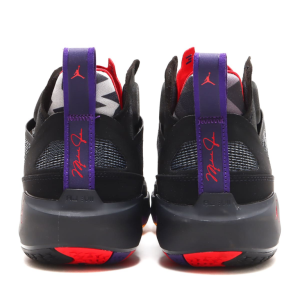 Alternative view of Giày Nike Jordan 37 ‘Raptors’ DD7421-065