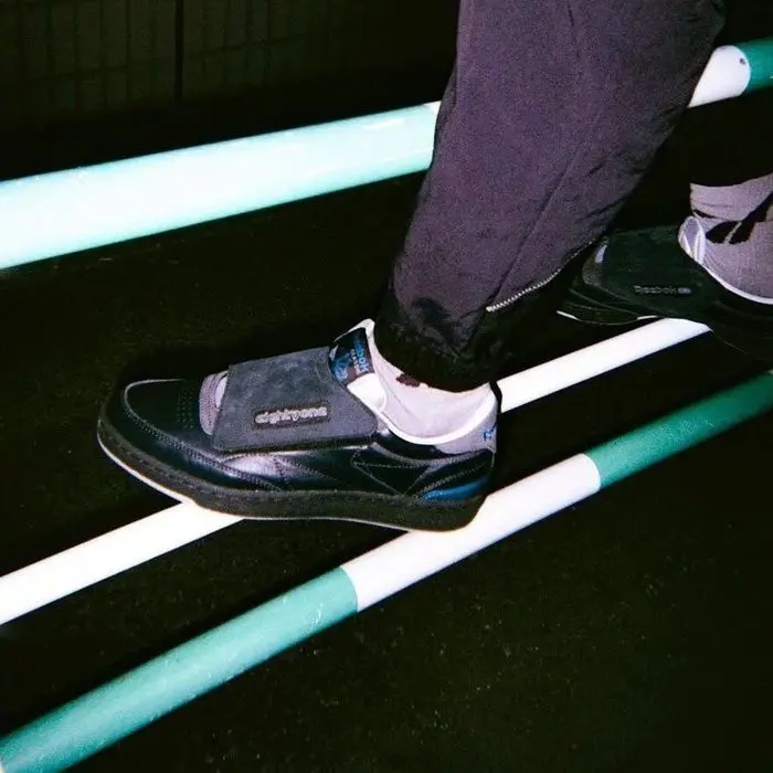 Alternative view of Giày Reebok Club C Stomper Eightyone 'Grey Black' G55762