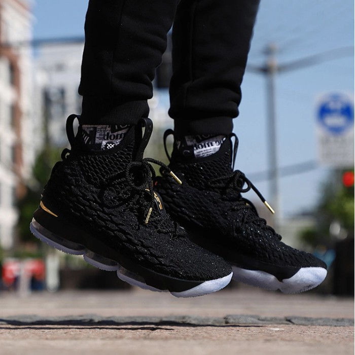 Giày Nike LeBron 15 EP 'Metallic Gold' AO1754-006 - Ảnh 3