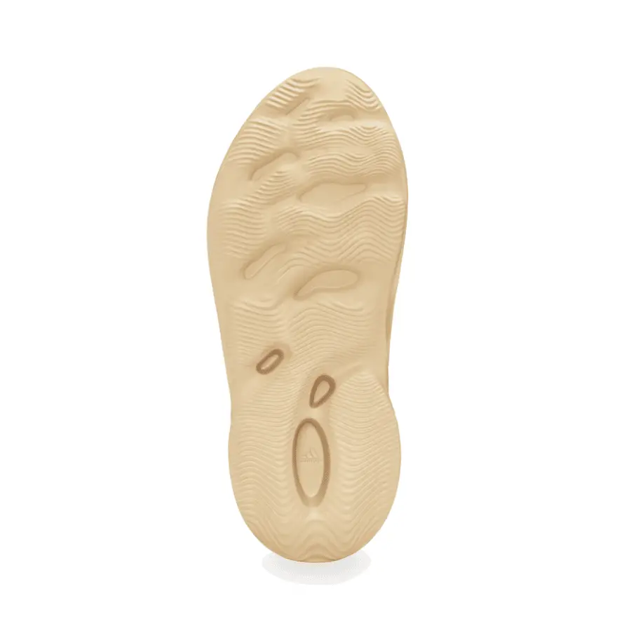 Alternative view of Giày Adidas Yeezy Foam Runner 'Desert Sand' GV6843