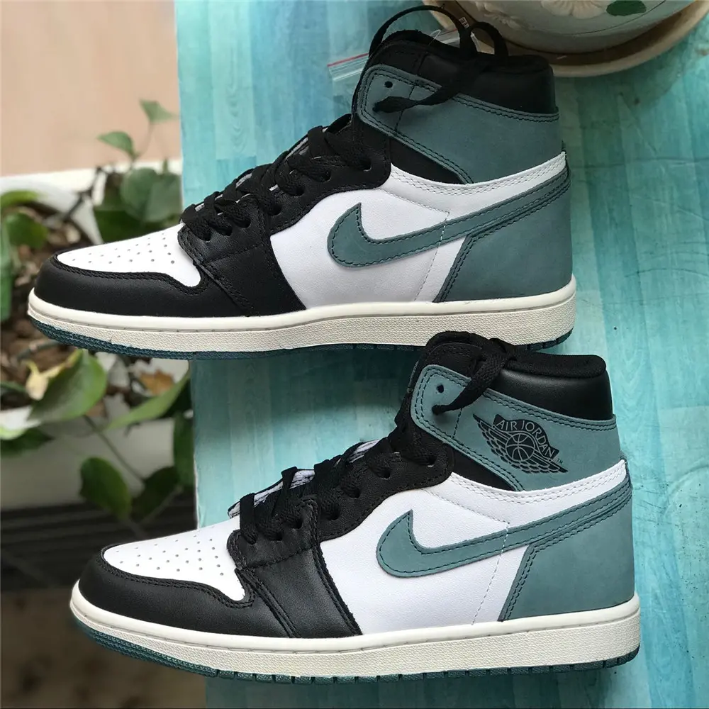 Giày Nike Air Jordan 1 Retro High OG 'Clay Green' 555088-135 - Ảnh 3