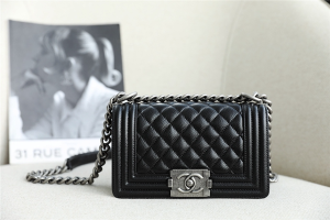 Alternative view of Túi Chanel Ruthenium Finish Metal 'Black' A67085-Y09953-94305