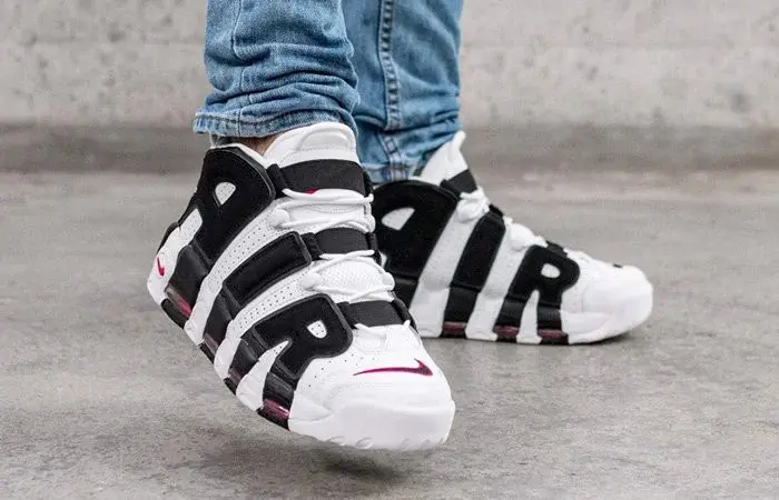 Alternative view of Giày Nike Air More Uptempo 'Bulls' 414962-105