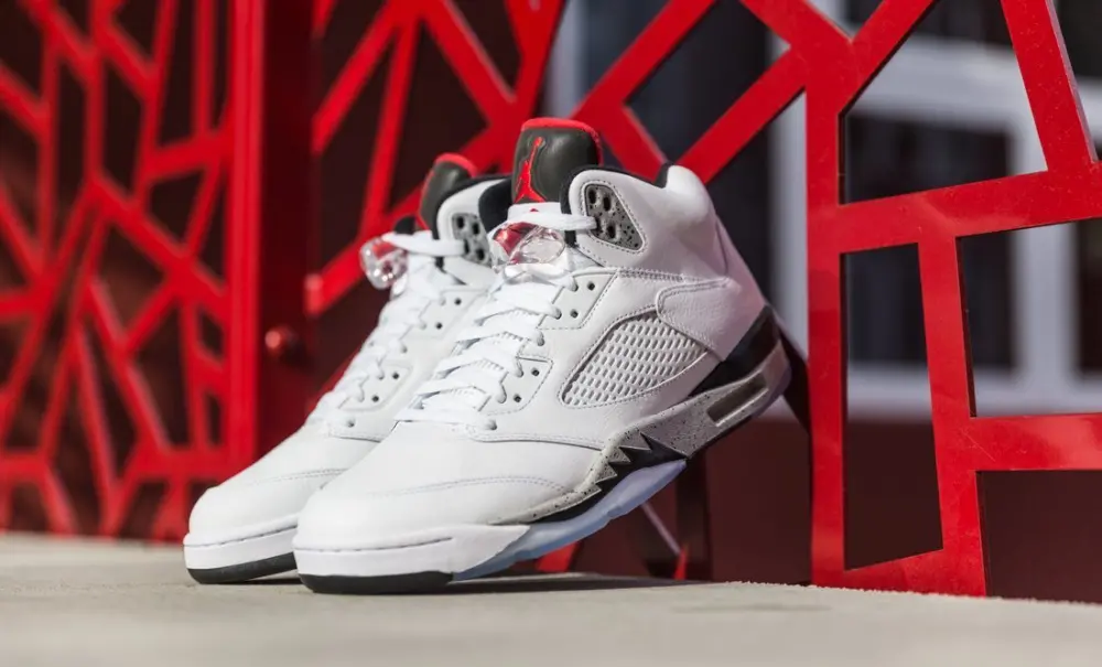 Giày Nike Air Jordan 5 Retro 'White Cement' 136027-104 - Ảnh 4