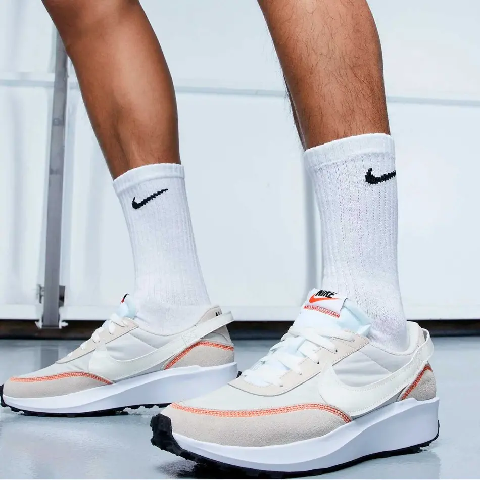 Giày Nike Waffle Debut 'Light Orewood Brown Sail' DH9522-100 - Ảnh 3