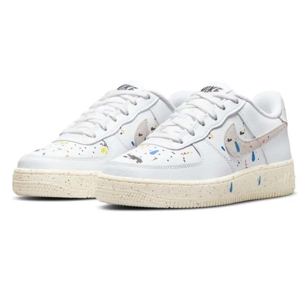 Alternative view of Giày Nike Air Force 1 LV8 3 GS 'Paint Splatter - White' DJ2598-100