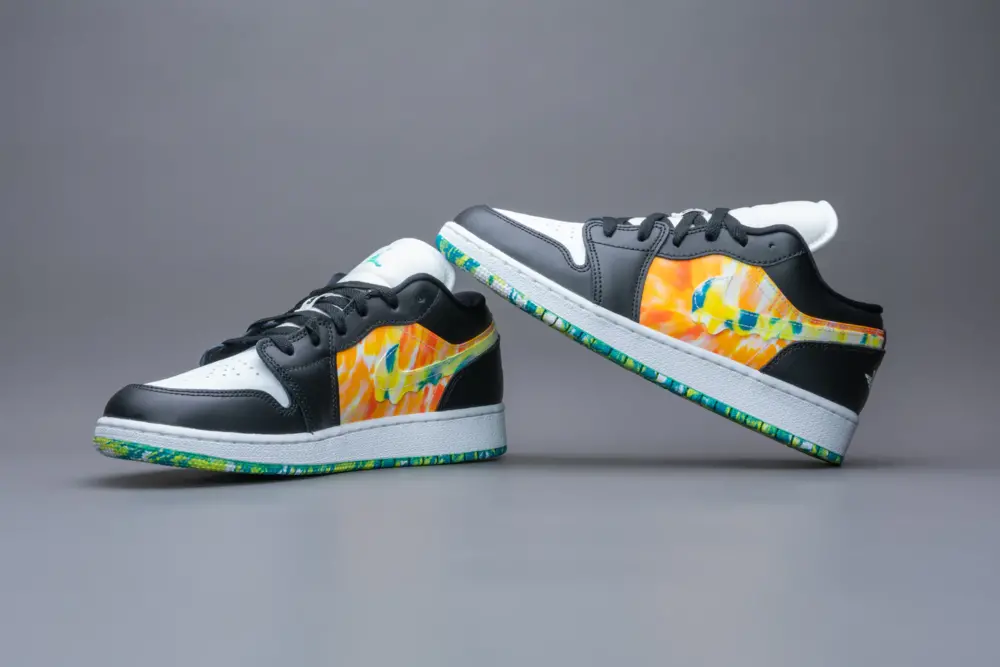 Giày Nike Air Jordan 1 Low 'Tie Dye' GS DJ6252-038 - Ảnh 3