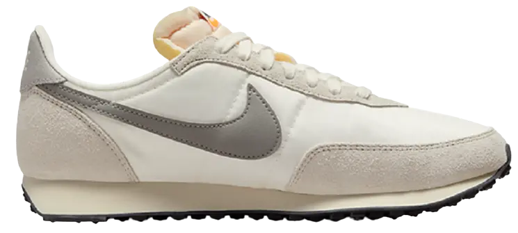 Giày Nike Waffle Trainer 2 'Sail Lightbone' DM0180-100