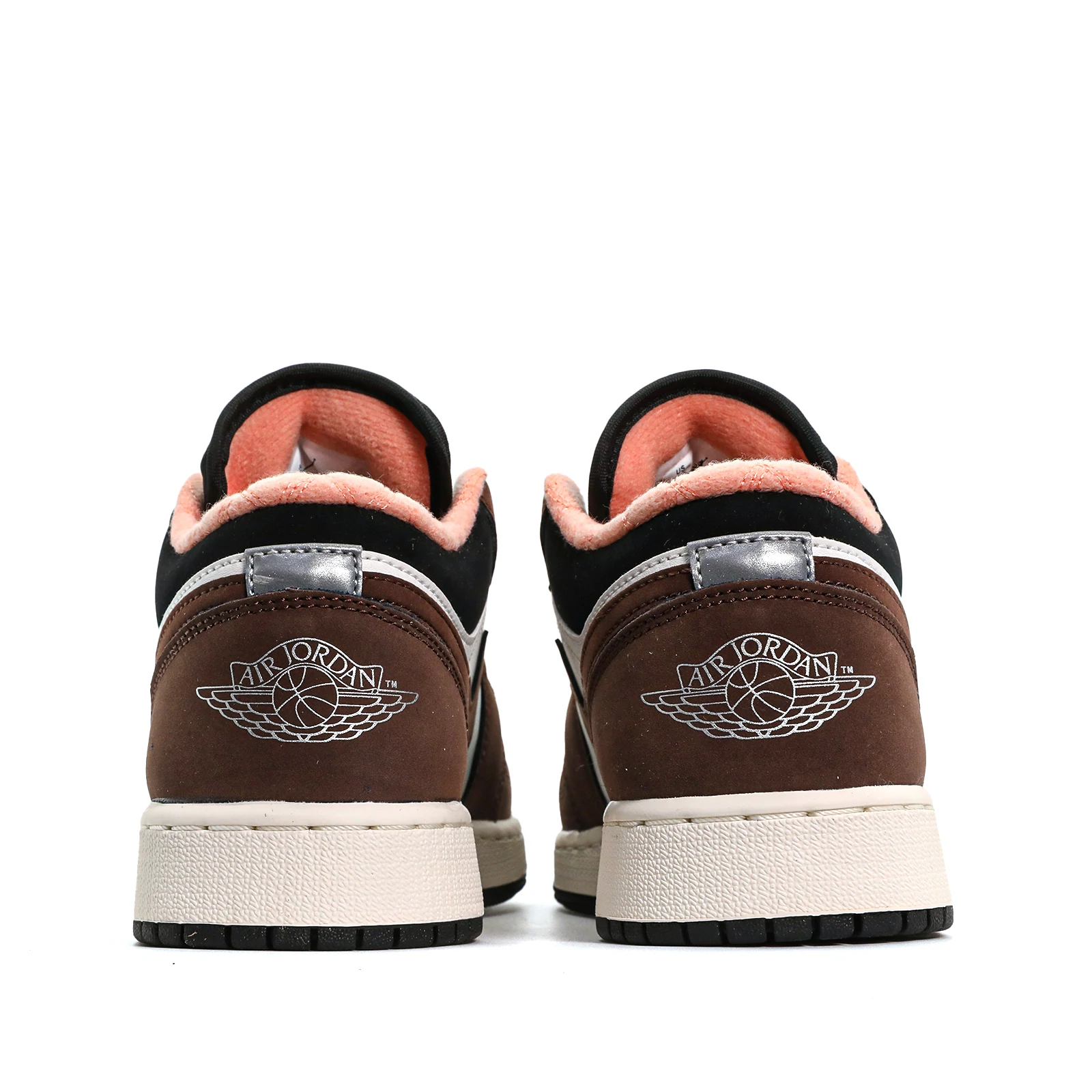 Giày Nike Air Jordan 1 Low SE GS DM0589-200 - Ảnh 3