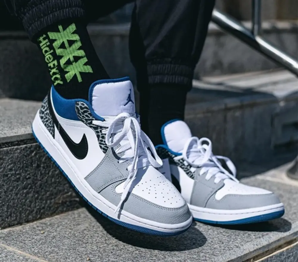 Giày Nike Air Jordan 1 Low SE 'True Blue' DM1199-140 - Ảnh 5