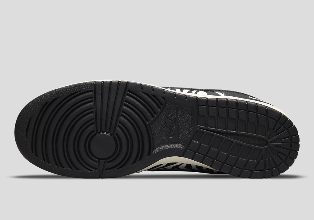 Giày Nike Quartersnacks x Dunk Low SB 'Little Debbie's Zebra Cakes' DM3510-001 - Ảnh 6