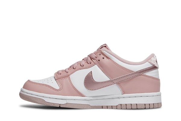 Giày Nike Dunk Low Pink Velvet GS 'Pink Velvet' DO6485-600 - Ảnh 2