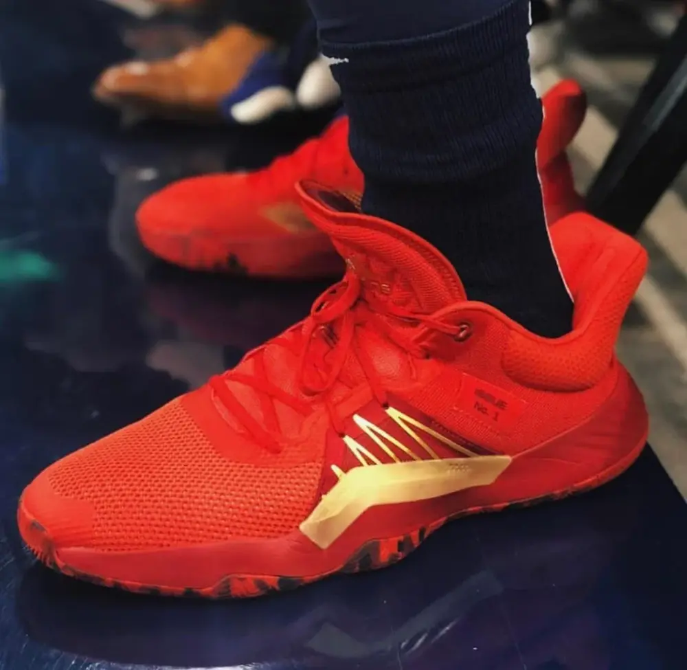 Alternative view of Giày Adidas Marvel x D.O.N. Issue #1 'Iron Spider' EG0490