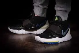 Alternative view of Giày Nike Kyrie 6 GS 'Shutter Shades' BQ5599-004