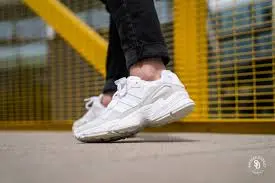 Giày Adidas Yung-96 'Cloud White' EE3682 - Ảnh 5