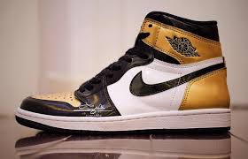 Giày Nike Air Jordan 1 Retro High OG NRG 'Gold Toe' 861428-007 - Ảnh 4