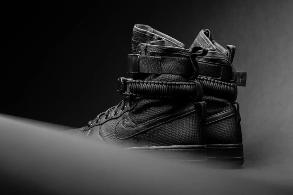 Giày Nike SF Air Force 1 'Triple Black' 864024-003 - Ảnh 4