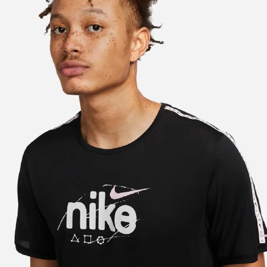 Alternative view of Áo Nike Dri-FIT Miler D.Y.E. ‘Black’ DQ4735-010