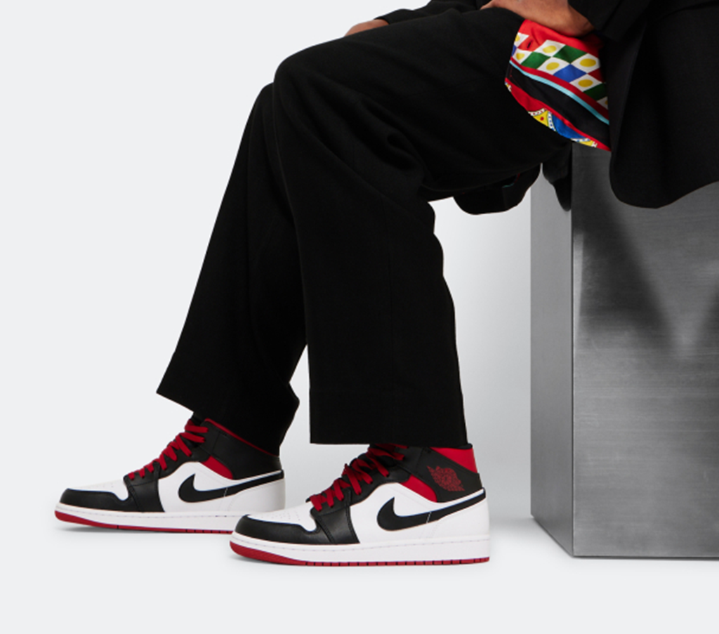 Giày Nike Air Jordan 1 Mid 'Gym Red Black Toe' DQ8426-106 - Ảnh 5