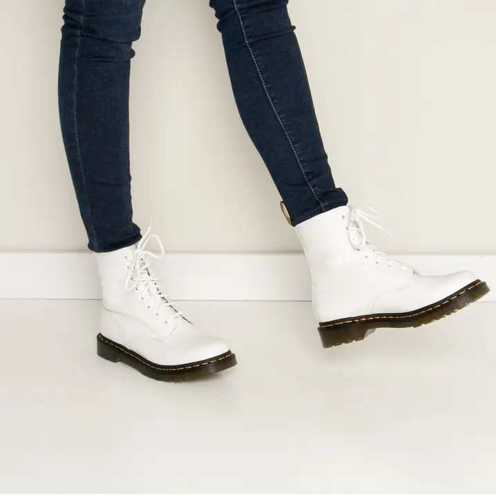 Giày Dr. Martens 1460 Pascal Optical 'White' 26802543 - Ảnh 4