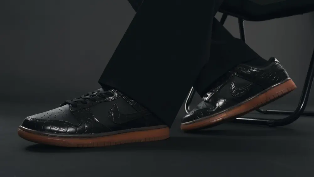 Giày Nike Dunk Low Velvet 'Brown Black' DV1024-010 - Ảnh 6