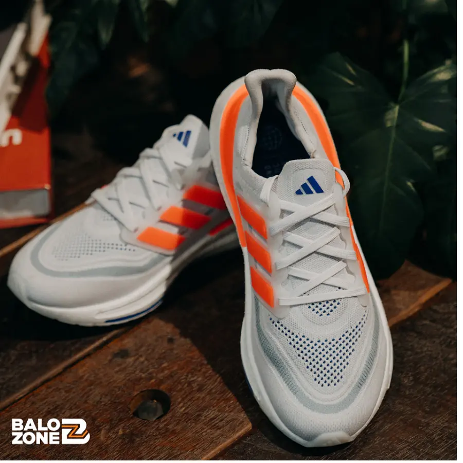 Giày Adidas Ultraboost Light HQ8596 - Ảnh 4