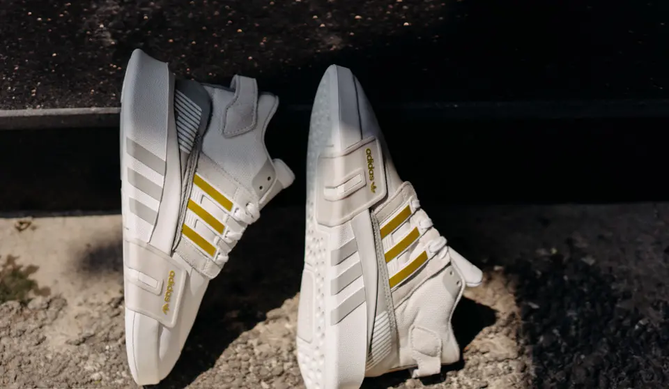 Alternative view of Giày Adidas EQT Bask ADV V2 'Gold Metallic' FW4254