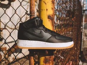 Alternative view of Giày Nike Air Force 1 Mid '07 LX 'Anthracite Gum' DV7585-001