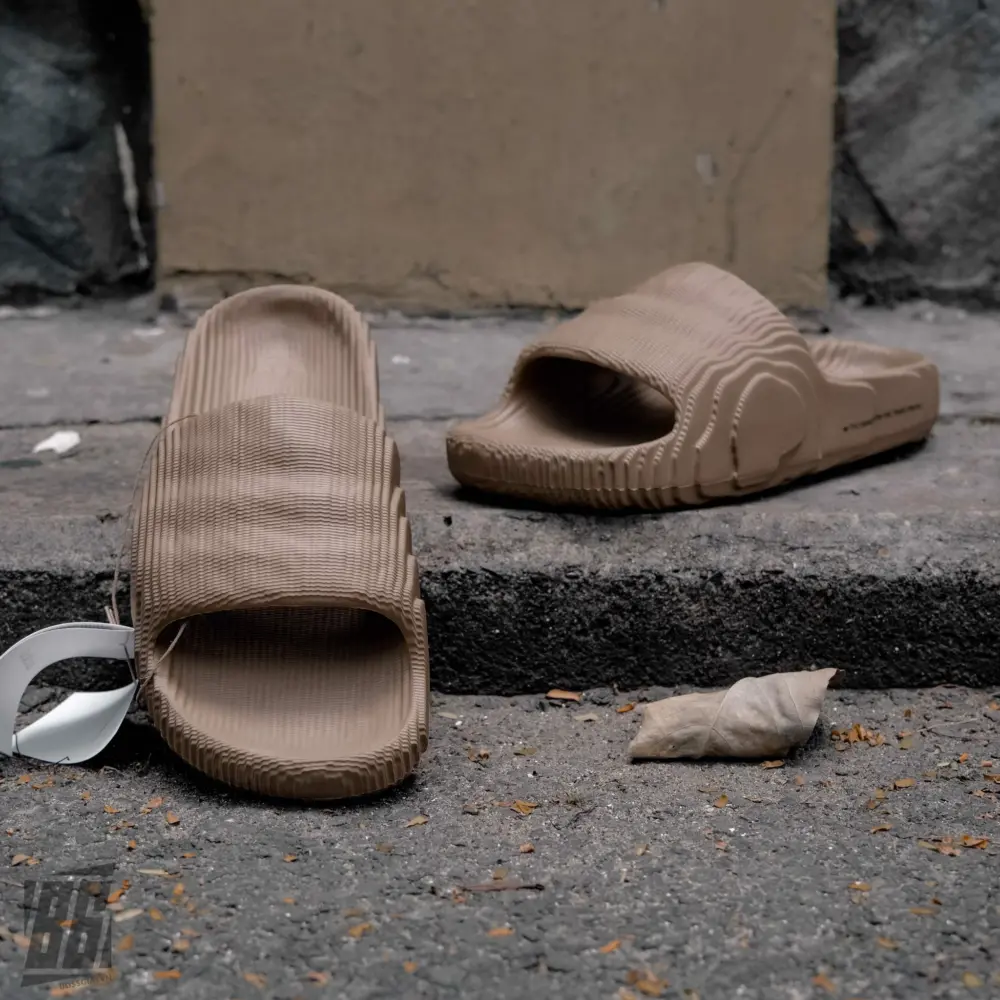 Dép Adidas Adilette 22 'Cardboard' HQ6466 - Ảnh 3