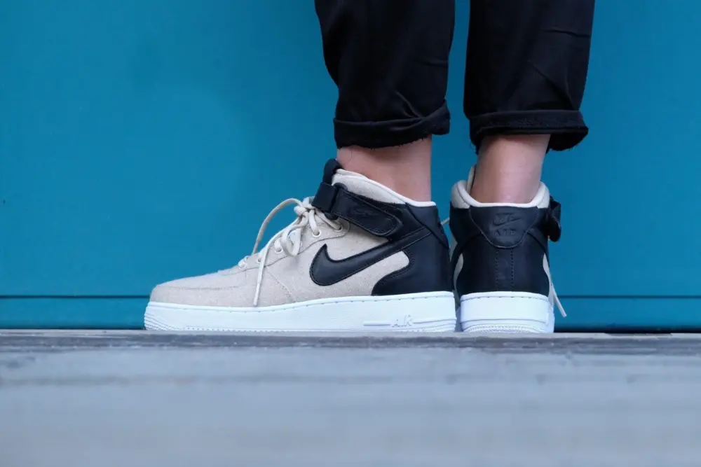 Alternative view of Giày Nike Air Force 1 High 'Cream Black' DH7566-100