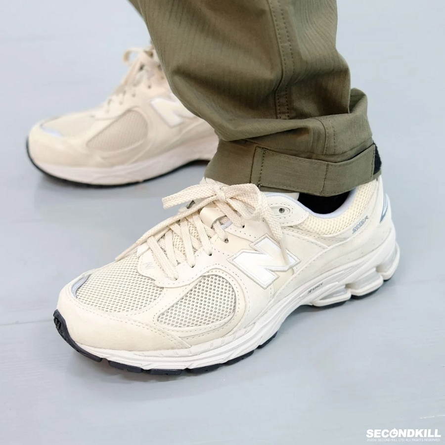 Giày New Balance 2002 'Bone' ML2002RE - Ảnh 2