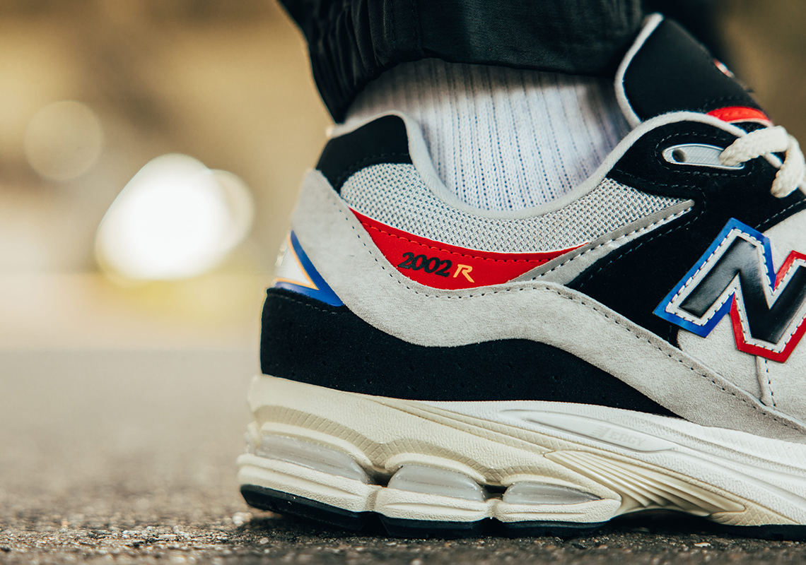 Giày New Balance 2002R 'Lovers Only' M2002RDV - Ảnh 4