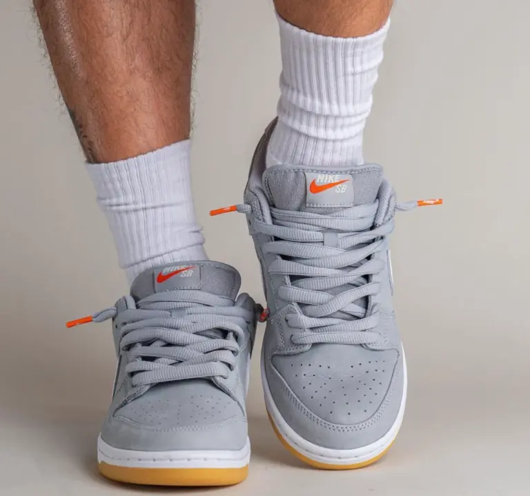Giày Nike SB Dunk Low ‘Orange Label Grey Gum’ DV5464-001 - Ảnh 4