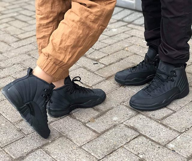 Giày Nike Air Jordan 12 Retro Winterized GS 'Triple Black' BQ6852-001 - Ảnh 4