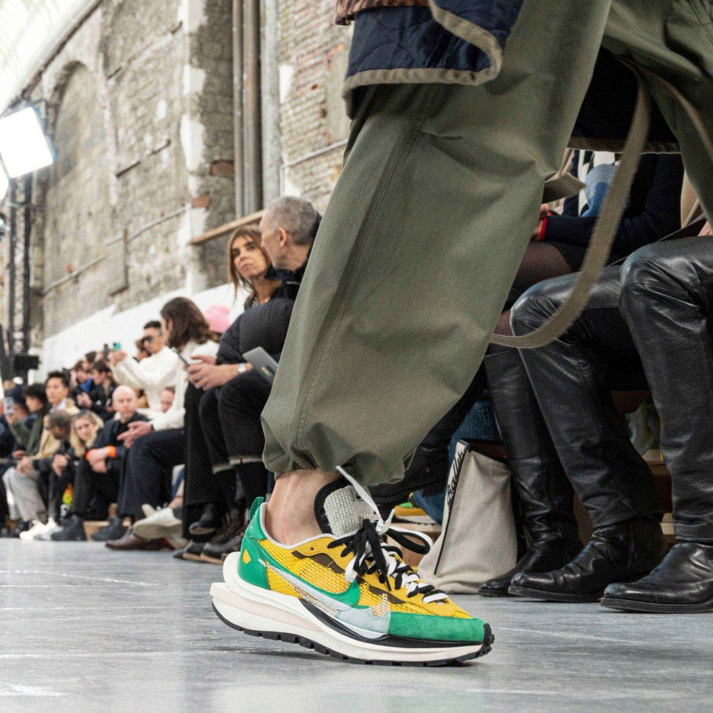 Giày Sacai x Nike VaporWaffle 'Tour Yellow' CV1363-700 - Ảnh 2