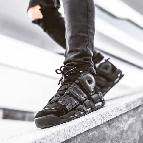 Alternative view of Giày Nike Supreme x Air More Uptempo 'Black' 902290-001