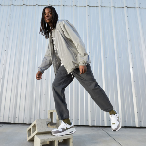 Alternative view of Giày Nike Air Max SYSTM 'White Medium Olive' DV7587-100