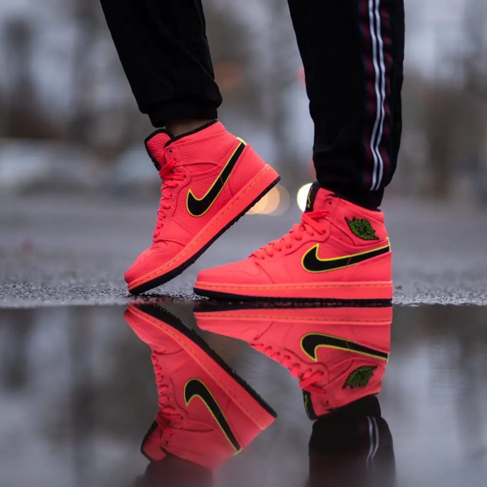 Alternative view of Giày Nike Air Jordan 1 High Premium 'Hot Punch' AQ9131- 600