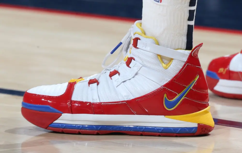 Giày Nike Zoom LeBron 3 'SuperBron' AO2434-100 - Ảnh 3