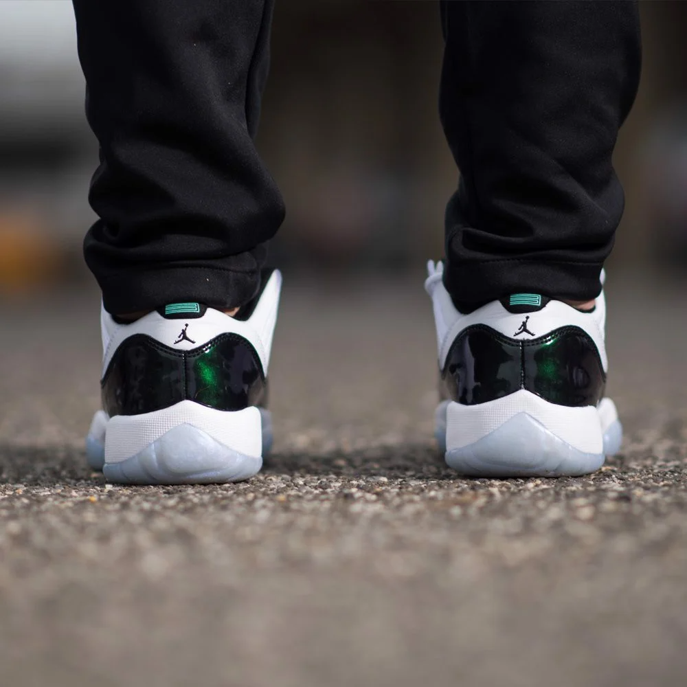 Giày Nike Air Jordan 11 Retro GS 'Emerald' 528896-145 - Ảnh 6