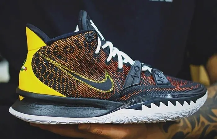 Alternative view of Giày Nike Kyrie 7 EP 'Roswell Raygun' CQ9327-003