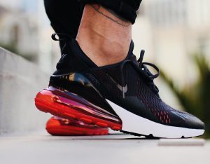 Alternative view of Giày Nike Air Max 270 'Bred' AH8050-013