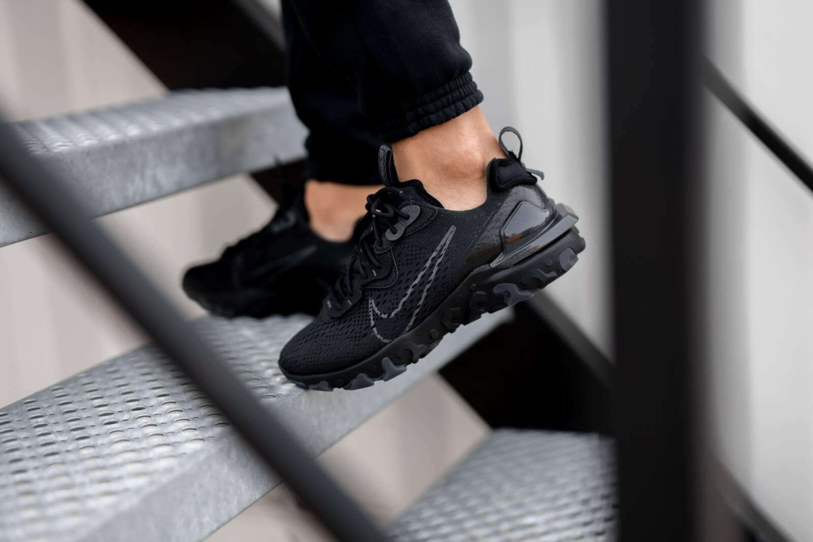 Giày Nike React Vision 'Triple Black' CD4373-004 - Ảnh 4