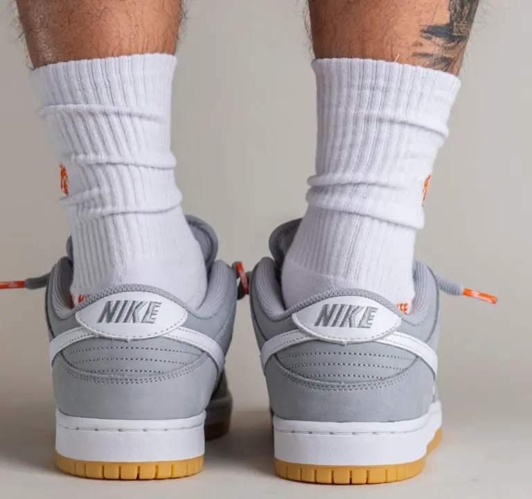 Giày Nike SB Dunk Low ‘Orange Label Grey Gum’ DV5464-001 - Ảnh 3